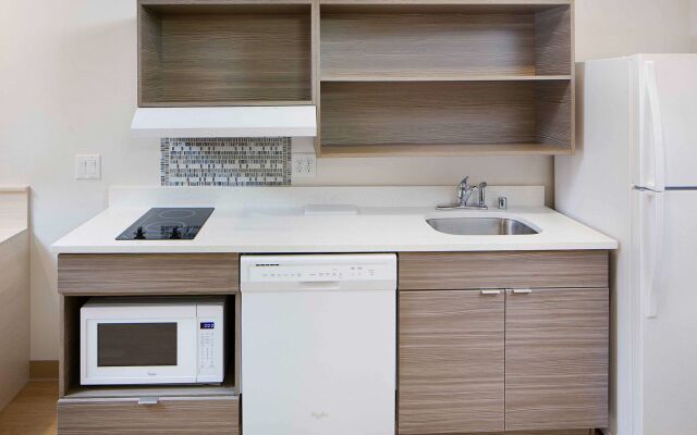 WoodSpring Suites Seattle Everett