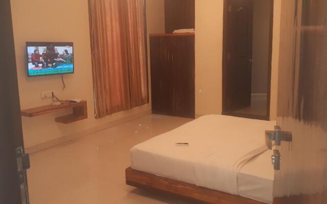 Hotel Sai Comforts