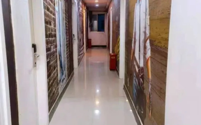 Nanwang Hotel (Shanghai Fengxian University Town)