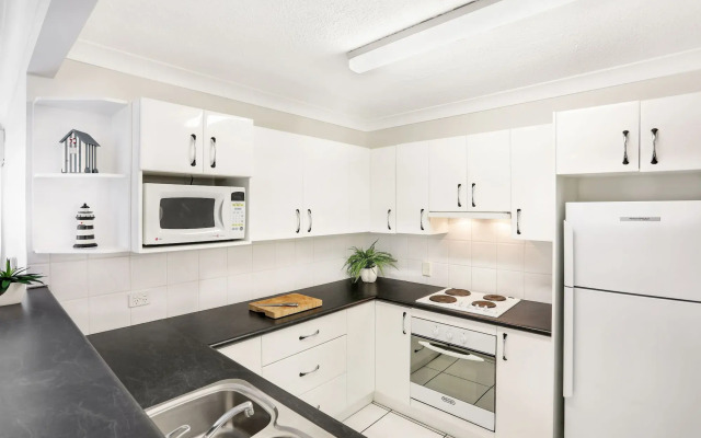 Breakers North Absolute Beachfront Apartments