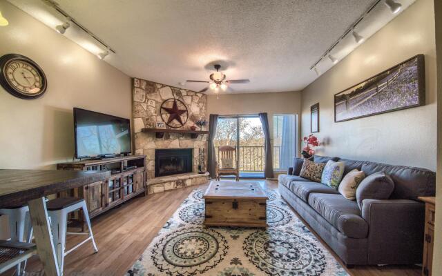 Seele Street River Retreat SS B11