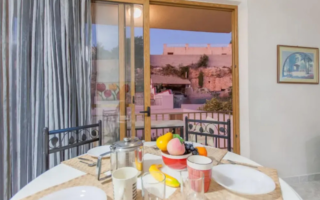 Merill Pool and Sea Charming Apart 5