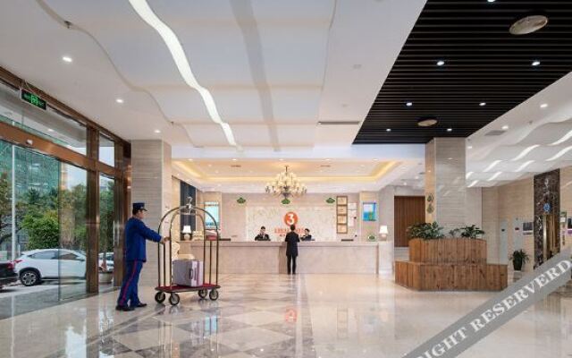 Vienna 3 Best Hotel (Xiamen Airport Xiagu Dock)