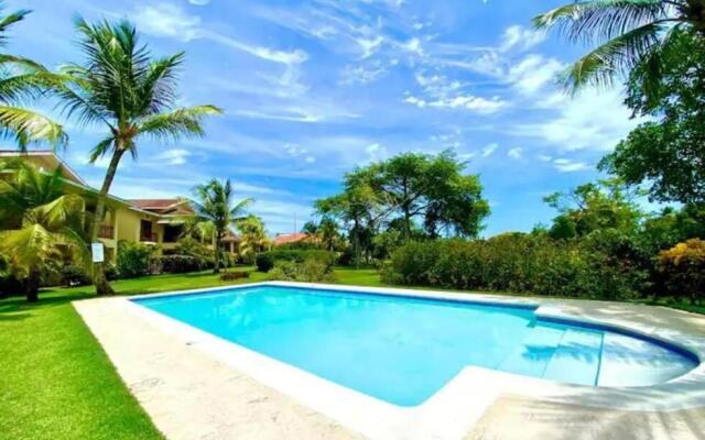 Luxury apto 3 rooms+pool+ campo de golf. Cocotal