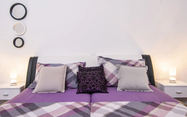 Apartments Adria