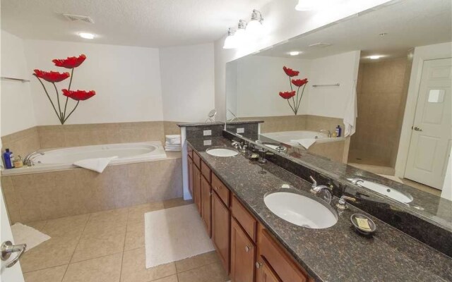 Sanibel 702 - Three Bedroom Condo