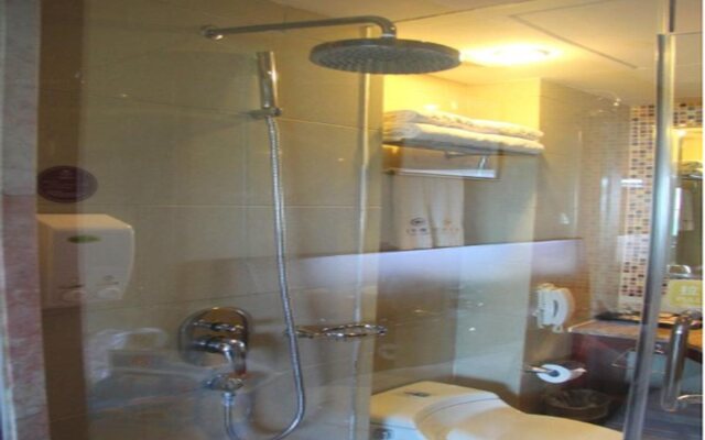 Yixing Hotel