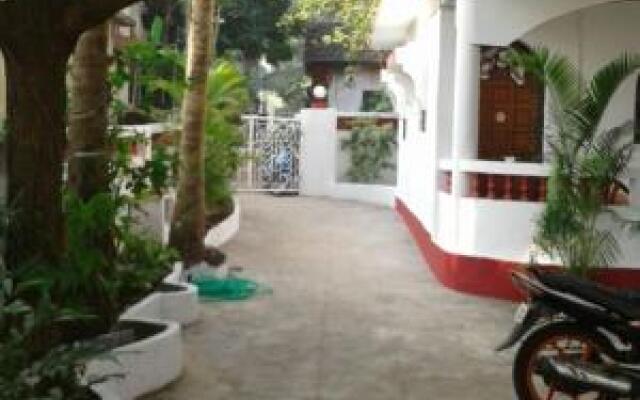 Nk Siolim River Bungalow