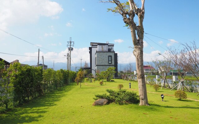 Sakura Bed and Breakfast