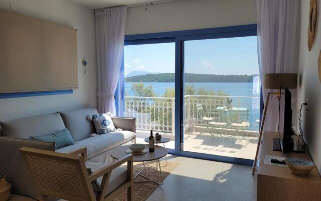 Lefkada Blue Luxury Apartments B6 Perigiali Entrance Level