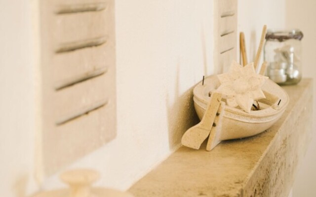 Eco Holiday House, Private Land of 11k sq. Meters!