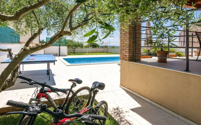 Villa Monteci Comfortable Holiday Residence