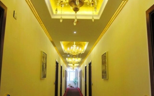 Golden Family Apartment Hotel