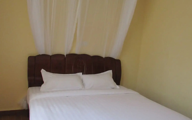 TrippleO's Hotel