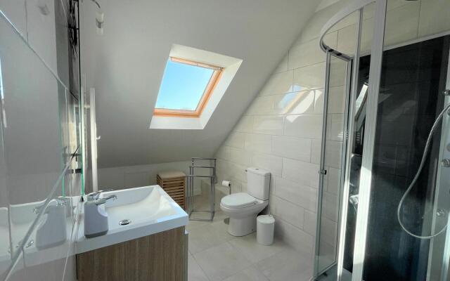 Charming Holiday Home Near the Beach, Locquirec