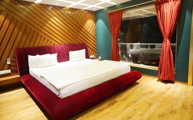 Vegas Villa by Shiloh Stays