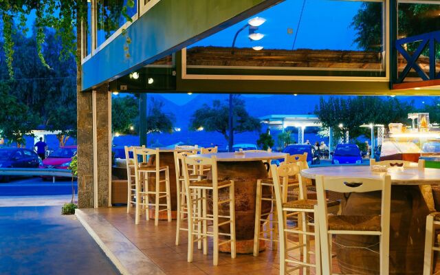 Ammoudara Beach Hotel & Apartments