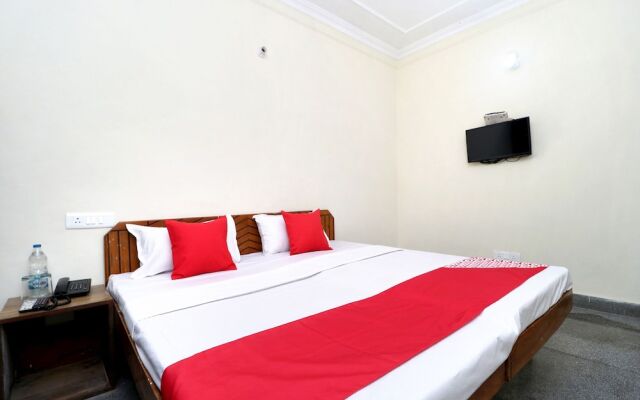 Amrit Guest House By OYO Rooms