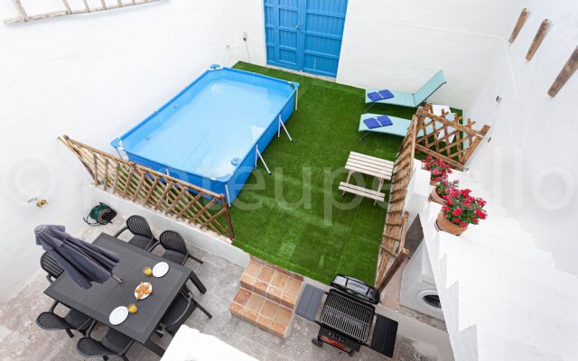 Casa de verano con piscina en el puerto