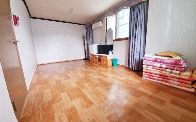 Myungsung Youth Town