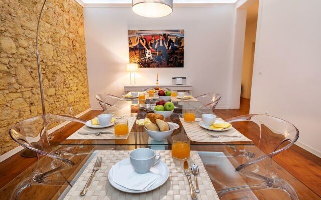 Wide and Modern Apartment in Lisbon
