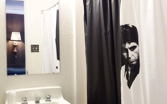 Blue and White Motel