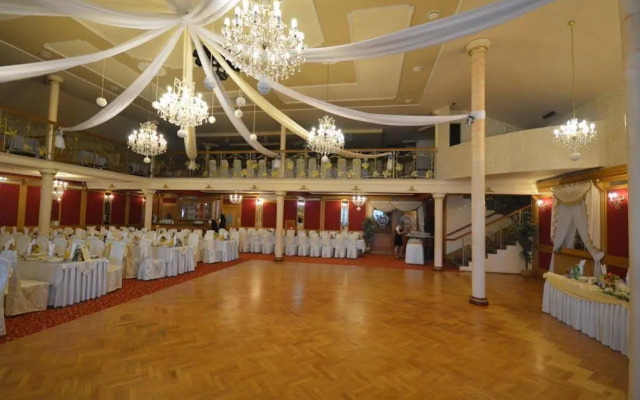 Villa Riviera