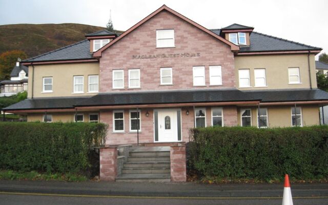 Maclean Guest House
