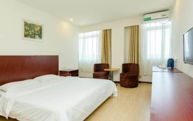 GreenTree Alliance Jinan Licheng Town Yaohua Road Yaoqiang Airport Hotel