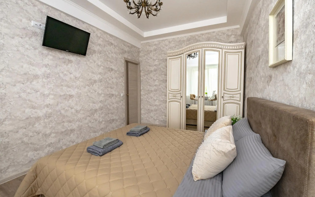 Бель на улице Верхнепортовая