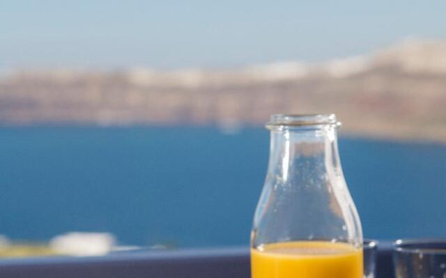 Earino Suites and Villas