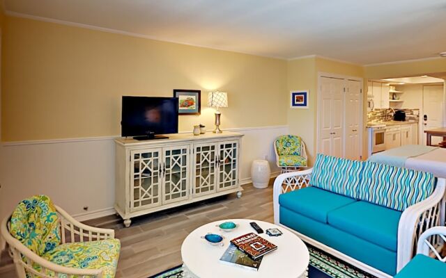 122 Sea Breeze - Sutdio Condo