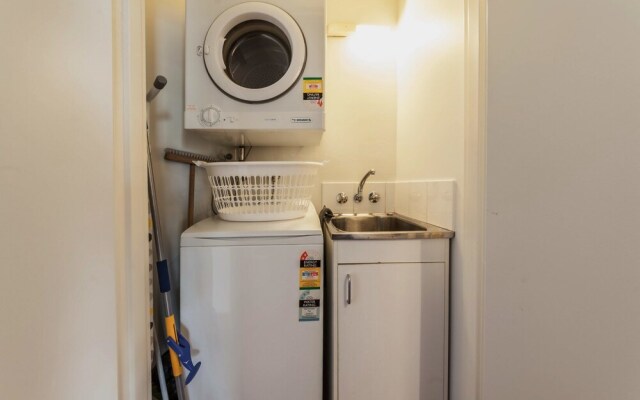 Nelson Towers, Unit 6/71 Victoria Parade