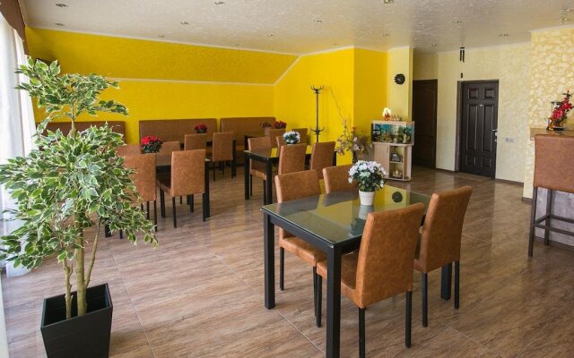 Zolotaya Rybka Guest House