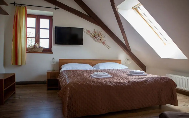 Rekreační a Kongresové Centrum Nové Dvory