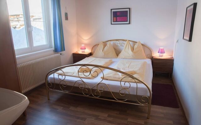 10bedroom House Obertauern-salzburg for 30 People