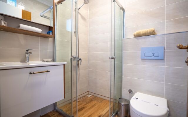 Cunda Giritlioğlu Otel Adult Only +12