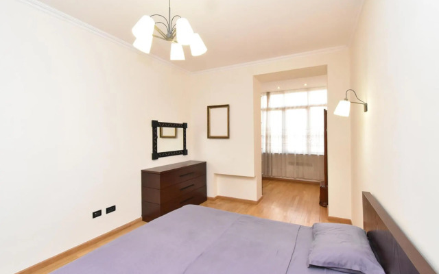 Mashtots street, 2 bedrooms Modern, Euro Renovated apartment MA218