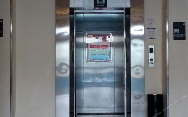 7 Days Inn Wuhan Wuchang Railway Station Shouyi Road Subway Branch