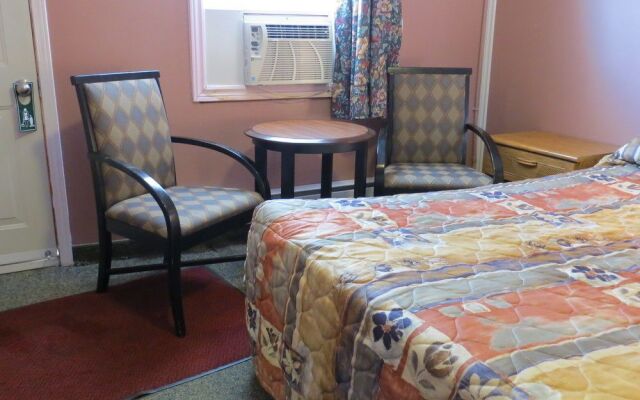 Kings Inn - Orillia