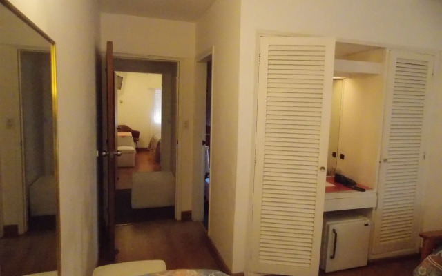 Bonne Etoile Hotel