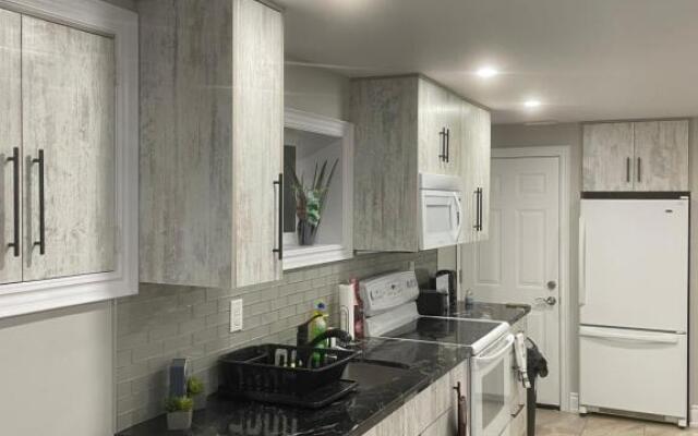 Stunning & cozy freshly renovated 2 bedroom basement unit