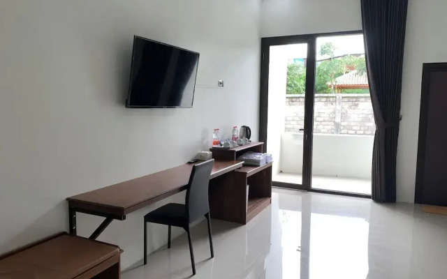 Grand Wijaya Hotel dan Villa Sarangan