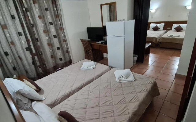 Metropole Hotel