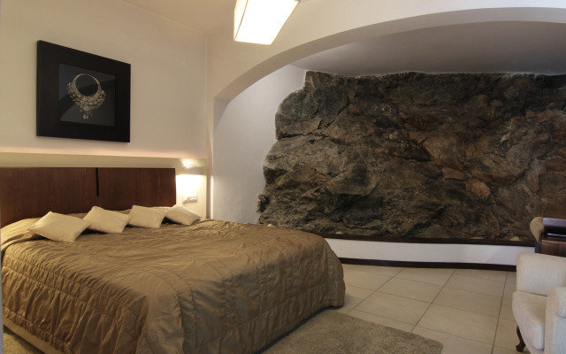 Delina Mountain Resort