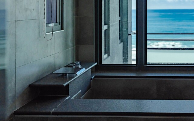 Seaview Villa Coastal Estate