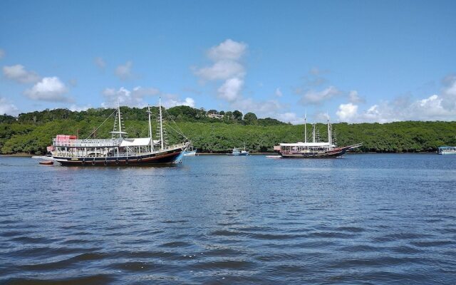 Pousada Tropicália Tranquilid. Beira Mar