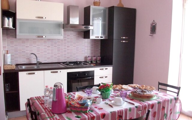 Apartment with one bedroom in Nicolosi with furnished balcony and WiFi 15 km from the beach