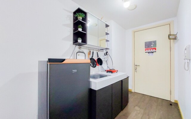 Modern Studio Apartment M-Town Residence Near Shopping Mall