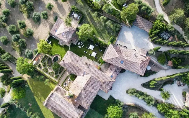 Pieve Aldina - Fontenille Collection